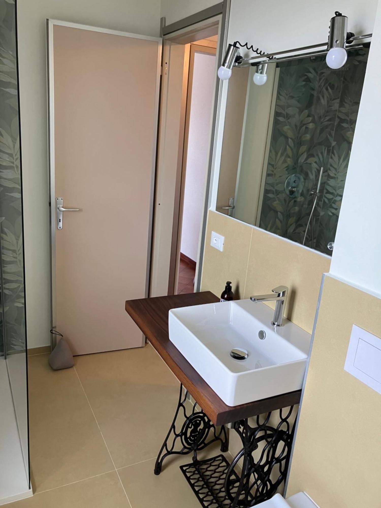 Aria Luce Mare Apartman San Bartolomeo al Mare Kültér fotó